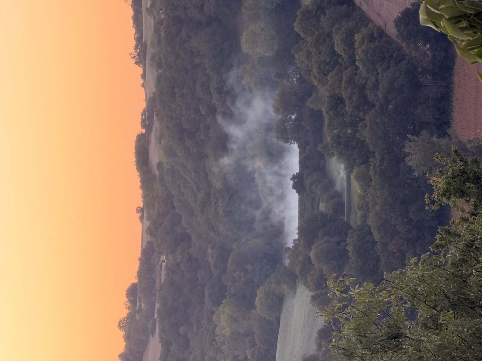 La vallée, vue depuis chez Aurélia, au crépuscule